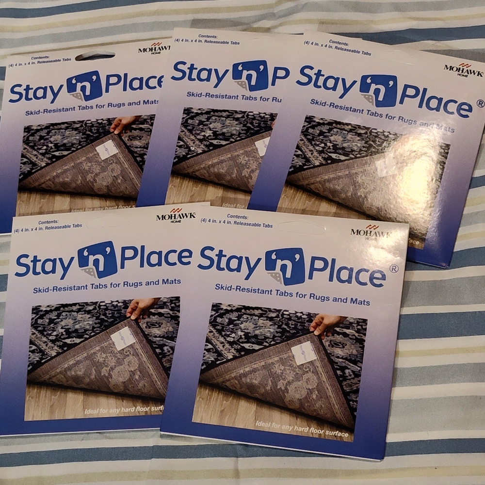 Mohawk Stay 'n' Place Skid-Resistant Tabs